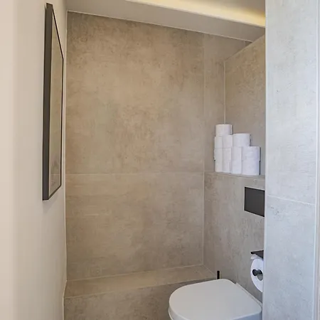 Βίλα Mit Pool Und Garten *