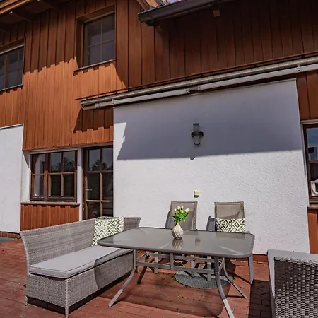 Villa Mit Pool Und Garten *