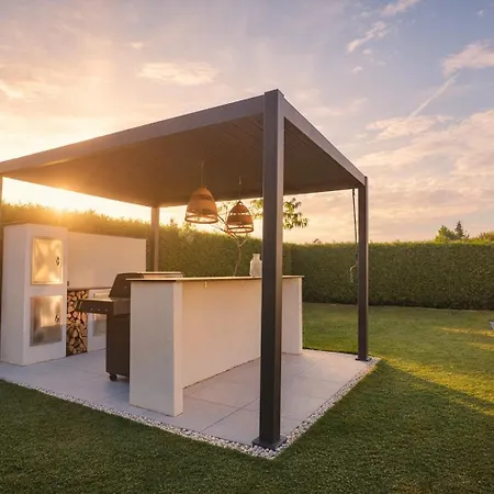 فيلة Mit Pool Und Garten Thalheim bei Wels