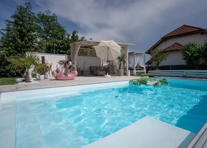 Mit Pool Und Garten Villa Thalheim bei Wels